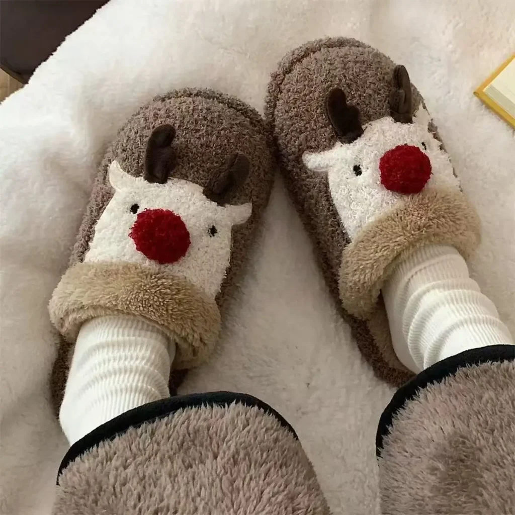 Cozy and Stylish Winter Cotton Slippers for Men and Women Review